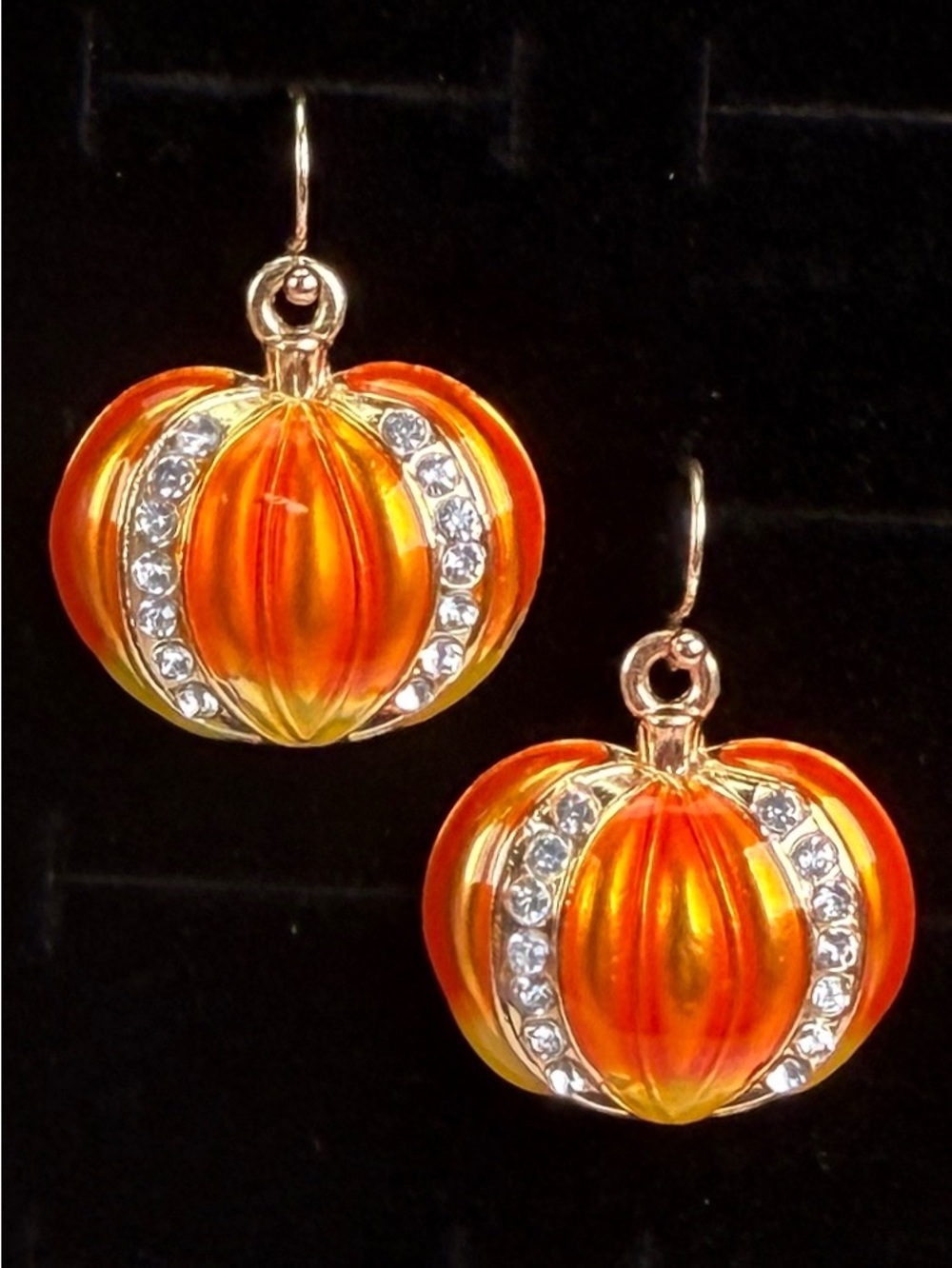 Beautiful goldtone orange, bling fall Holiday Halloween pumpkin pierced earrings